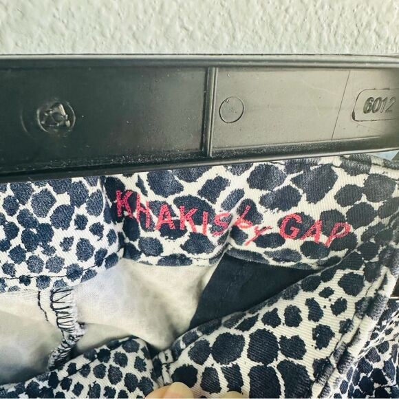 GAP Khaki Navy White Snake Skin Chino Pants Size 20 - Picture 3 of 5